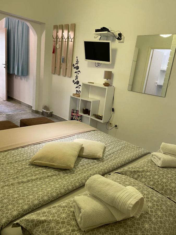 Apartments Sterna Грожнян Экстерьер фото